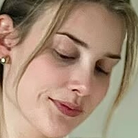 Valkymary Çıplak