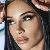 Vanessa Ouerhani Çıplak