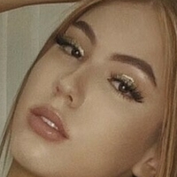 Veronica Hoyoz Çıplak