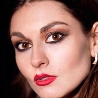 Victoria Emslie Çıplak