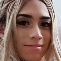 Victoria Salvatore Çıplak