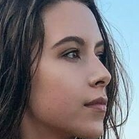 Viktoria Makarenko Çıplak