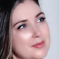 Viola Volta Çıplak