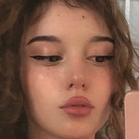 Violet Verdandi Çıplak
