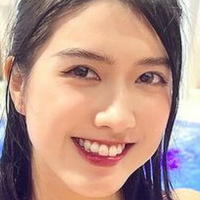 Vivian Lai Çıplak