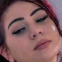 Vutterfly Çıplak