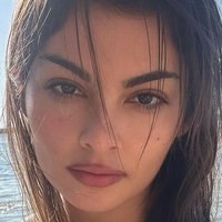 Vylette Çıplak