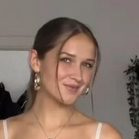 Wieke Çıplak