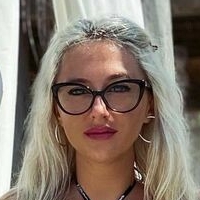 Xhulia Niсo Çıplak