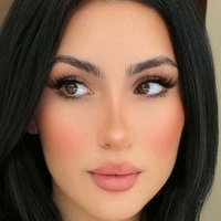 Yahana Almazan Çıplak