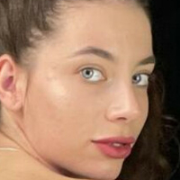 yana_kucheryava Çıplak