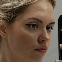 Yana Martin Çıplak
