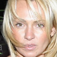 Yana Rudkovskaya Çıplak