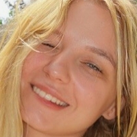 yana_zenina Çıplak