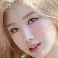 Yebin Çıplak