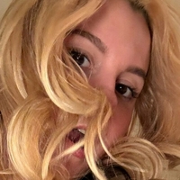 Yellz0 Aniela Çıplak