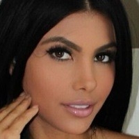 Yesli Gomez Çıplak