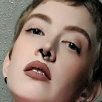 your.lil.andro.boy Çıplak