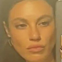 Yusra Geyik Çıplak