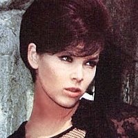 Yvonne Craig Çıplak