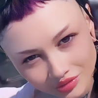 Zheani Çıplak