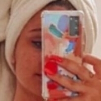 Zoe Caradzoglu Çıplak