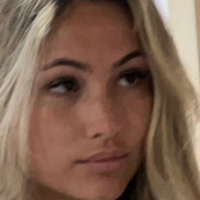 Zoe Ferguson Çıplak