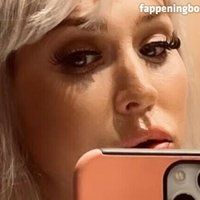 Zoe_lovee Çıplak