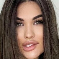 zoeortega18 Çıplak