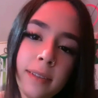 zowiuwu Çıplak